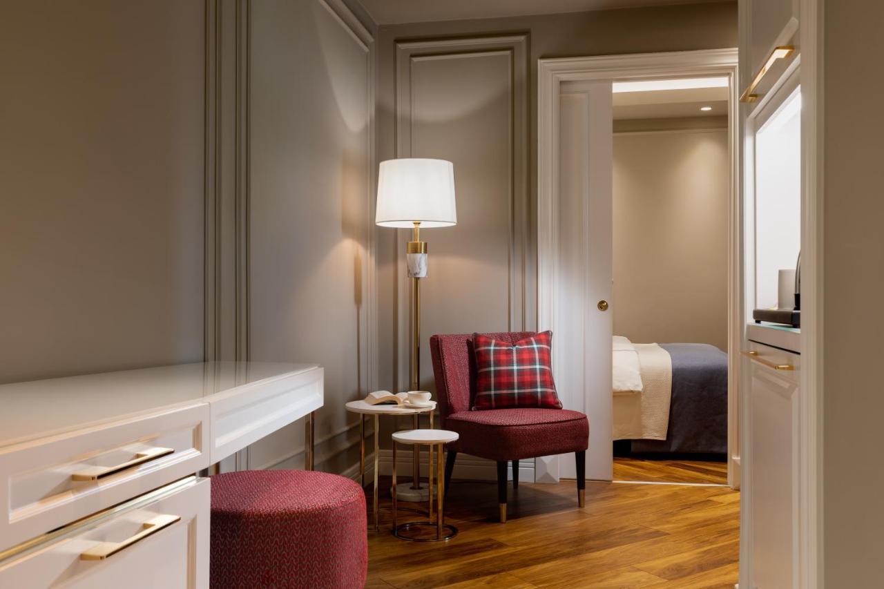 Motif Hotel Çeşme Luaran gambar