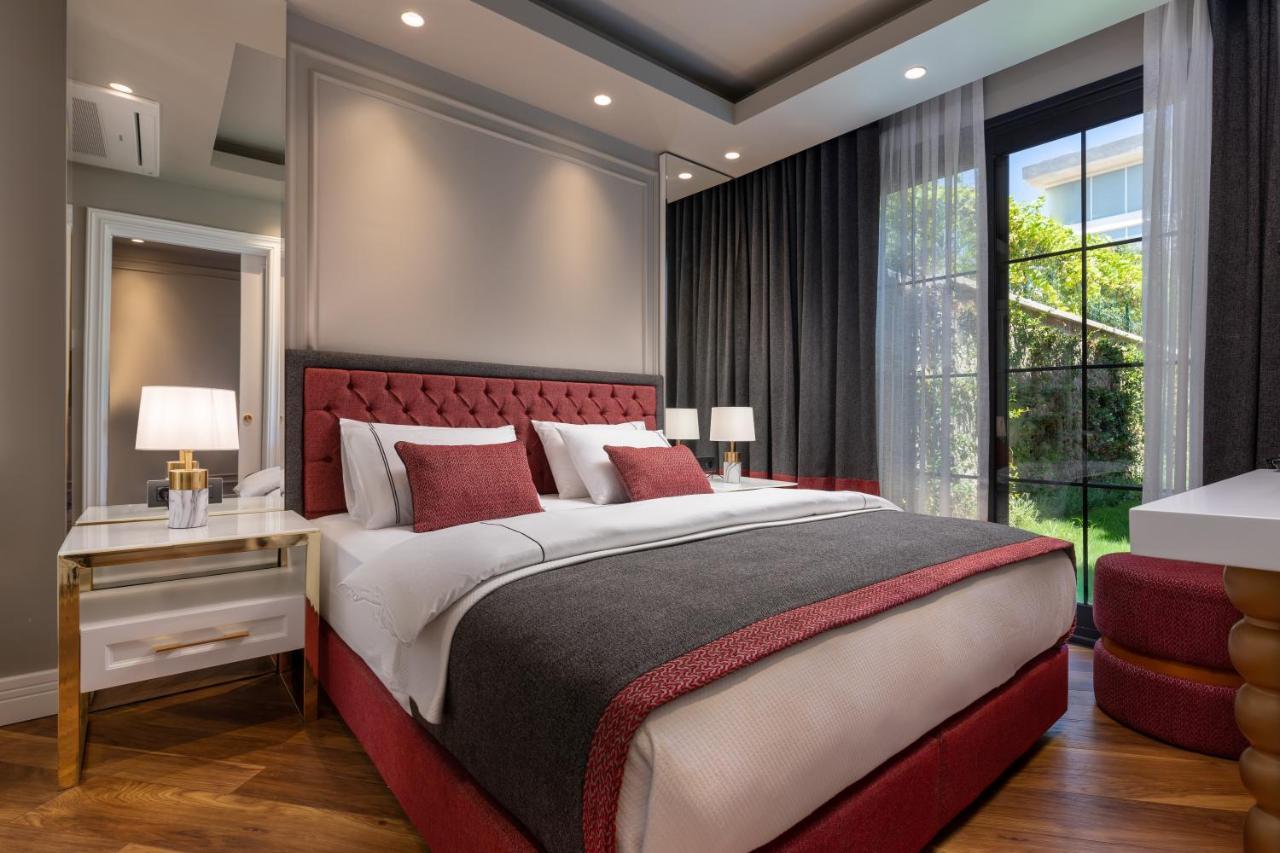 Motif Hotel Çeşme Luaran gambar