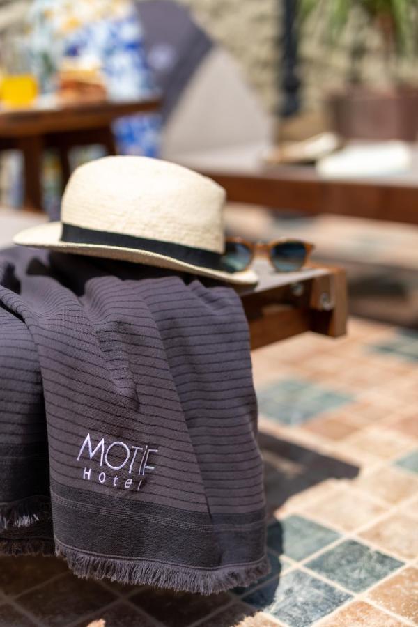 Motif Hotel Çeşme Luaran gambar