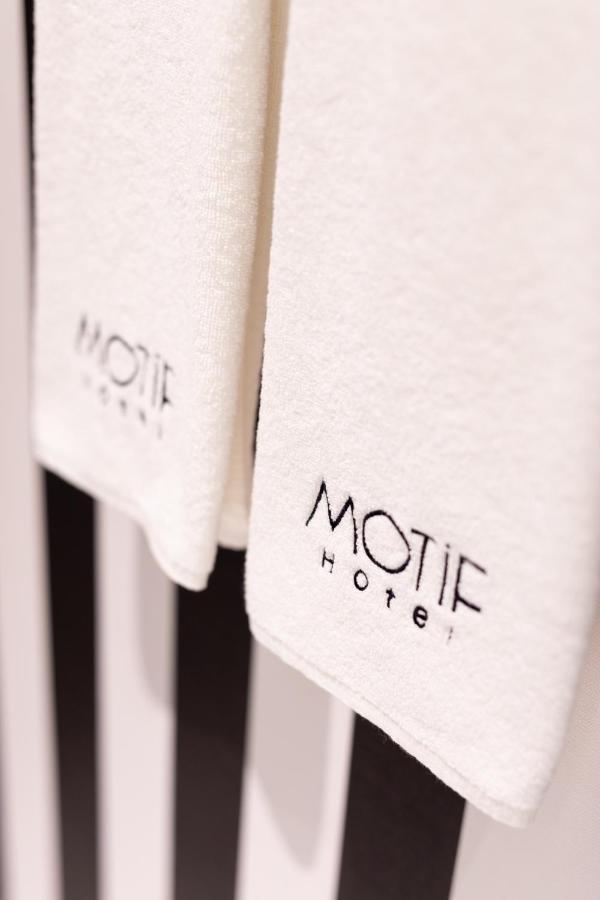 Motif Hotel Çeşme Luaran gambar
