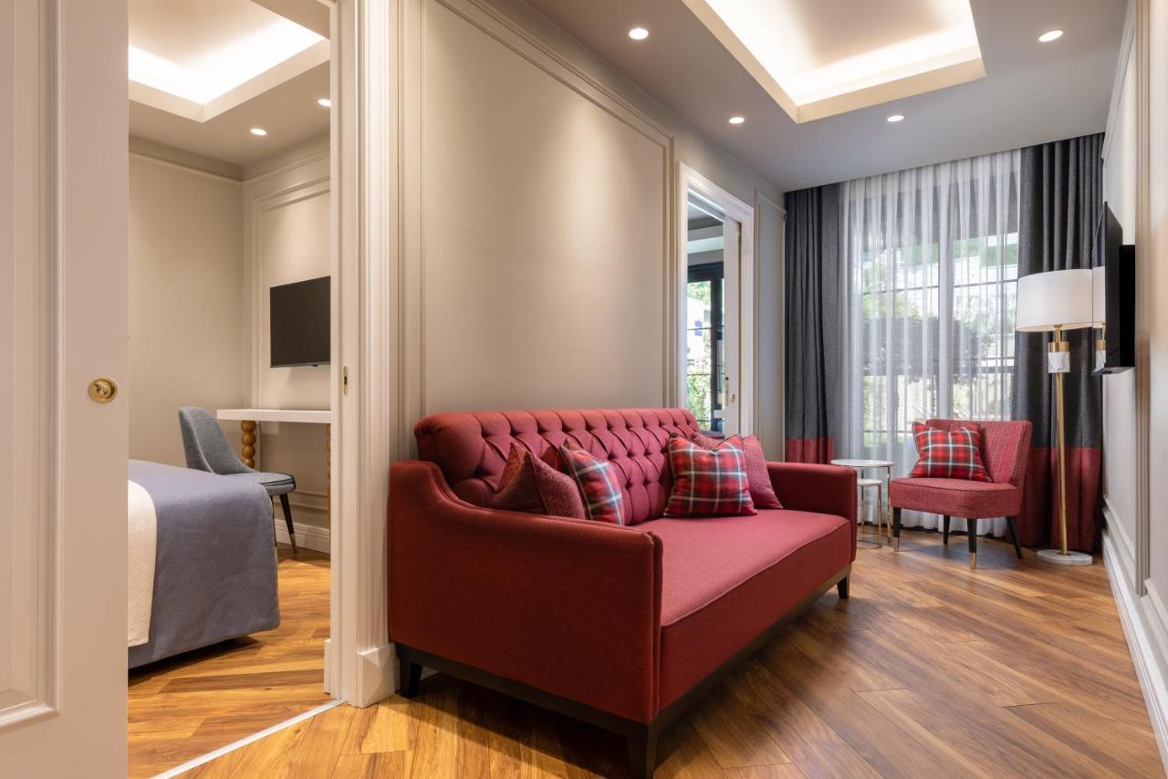 Motif Hotel Çeşme Luaran gambar