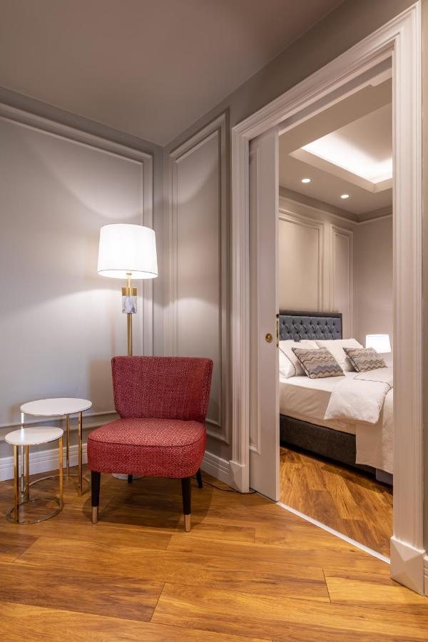Motif Hotel Çeşme Luaran gambar